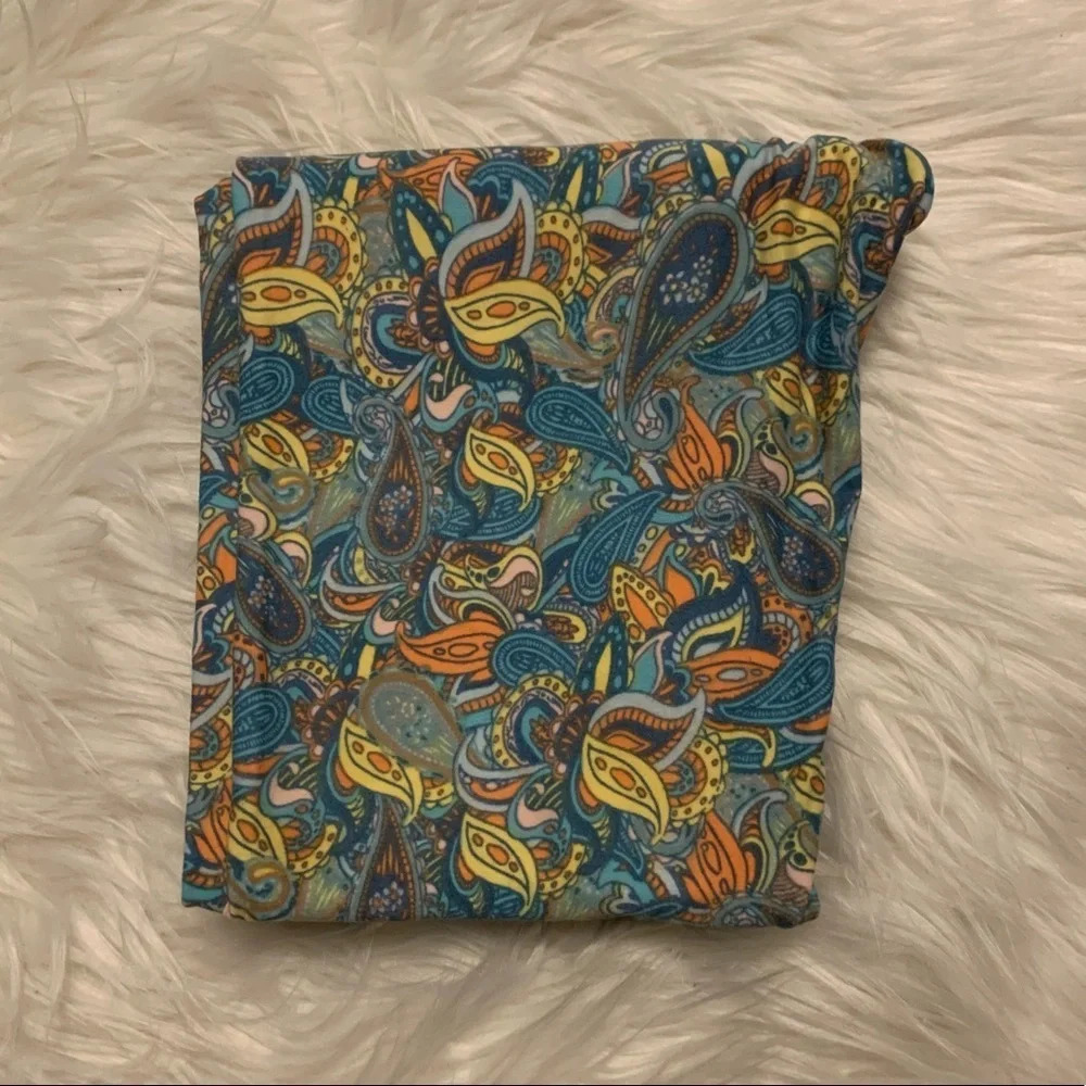 New! Lularoe multi-color paisley leggings Tween